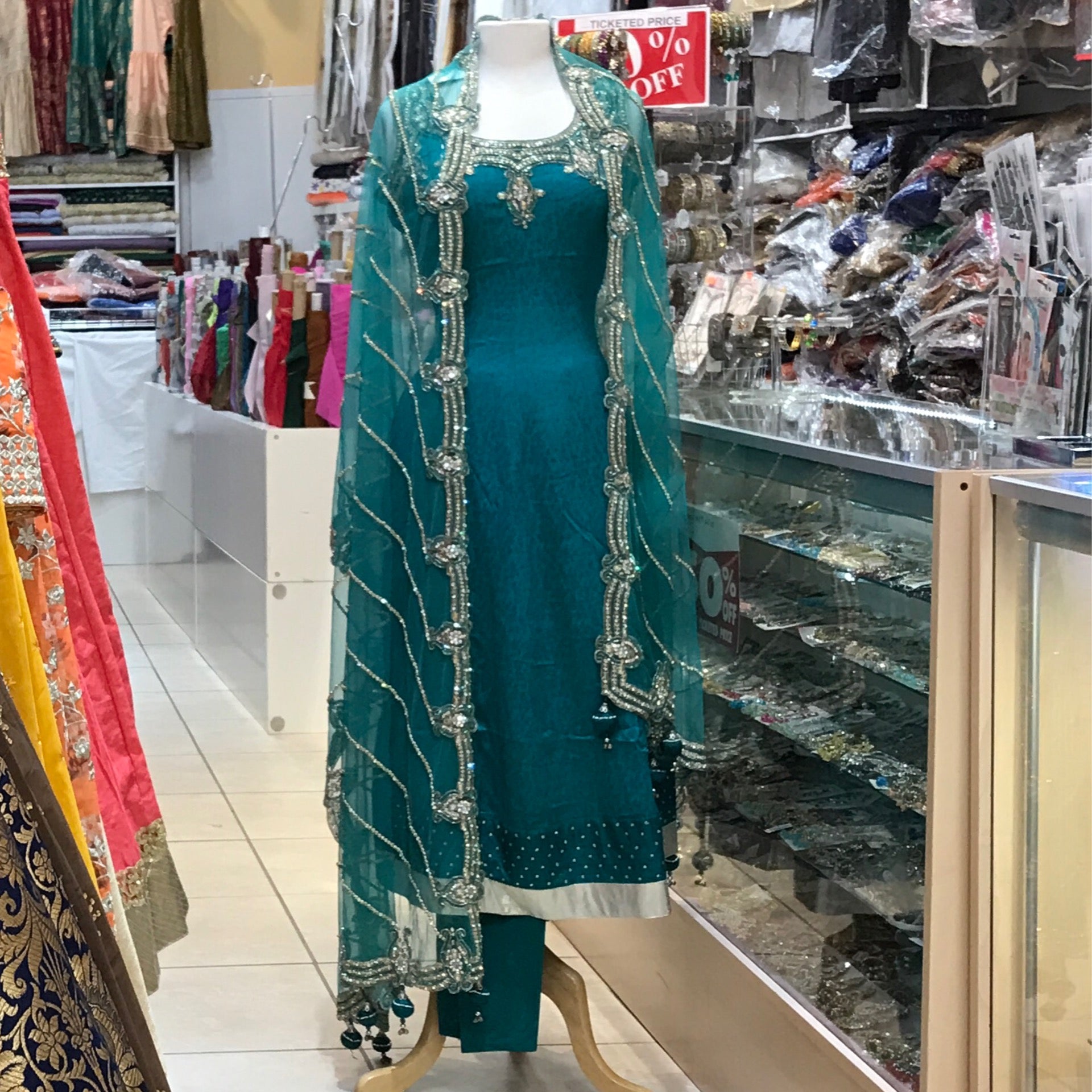 KURTA TROUSER SCARF, SIZE 40