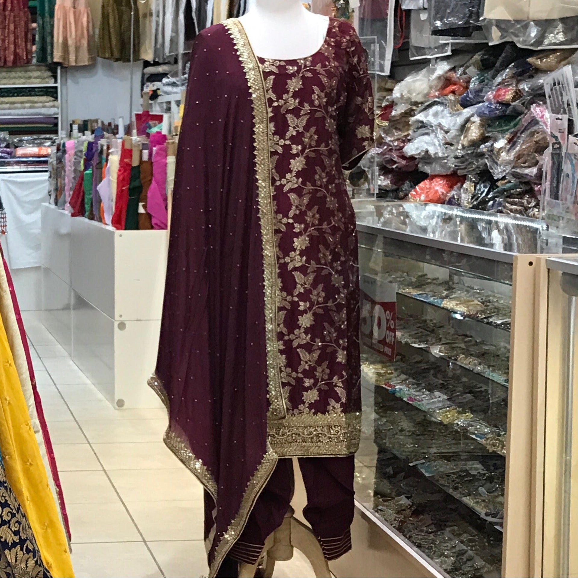 KURTA TROUSER SCARF, SIZE 52