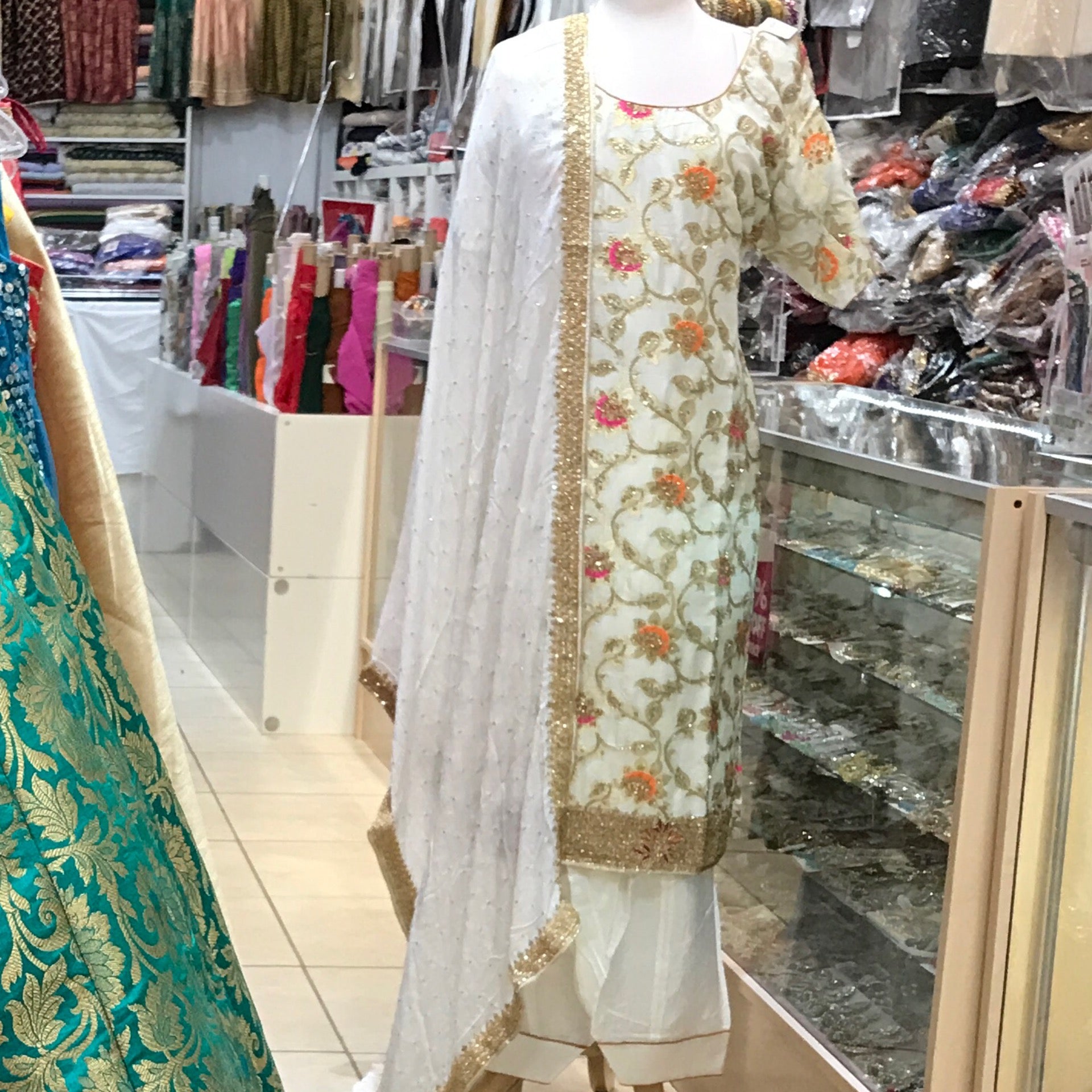 KURTA TROUSER SCARF SIZE 46