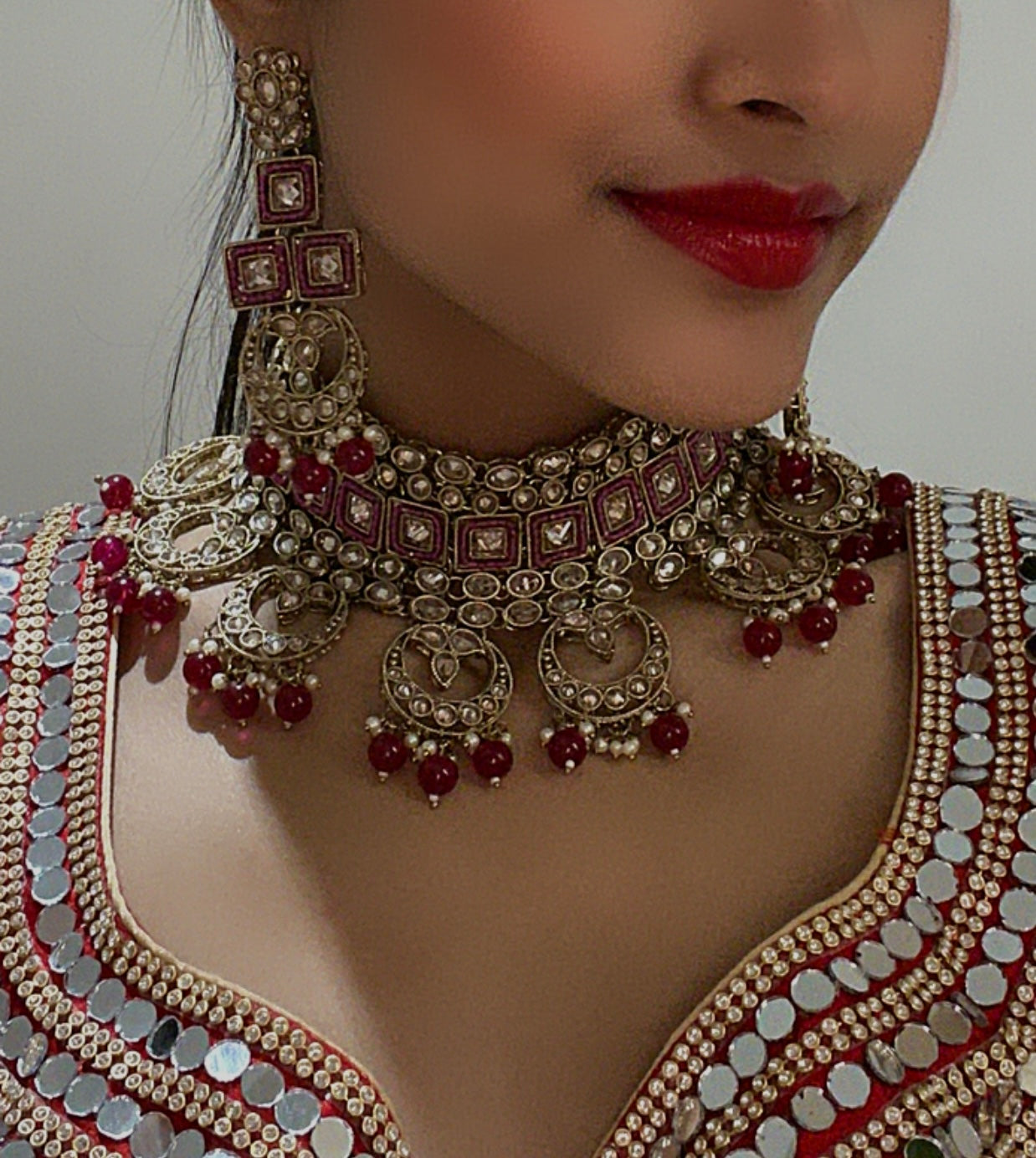 Indian jewelry: A perfect complement to Indian clothing