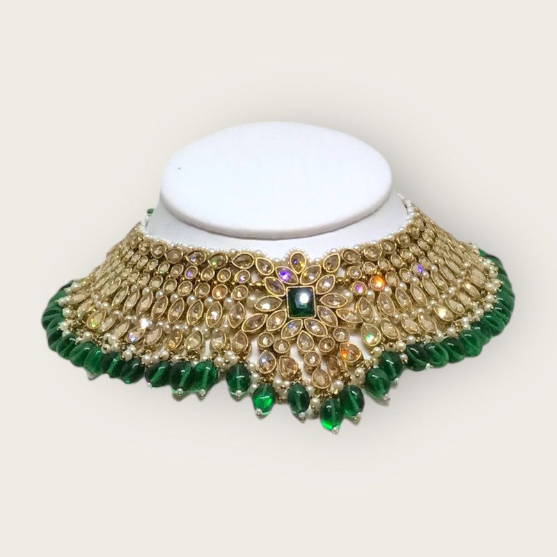 Necklace + Earrings + Tikka