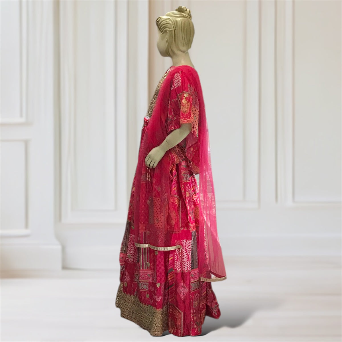 Lehenga +Choli + Scarf