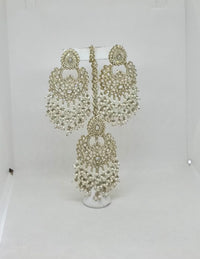 Necklace + Earring + Tikka