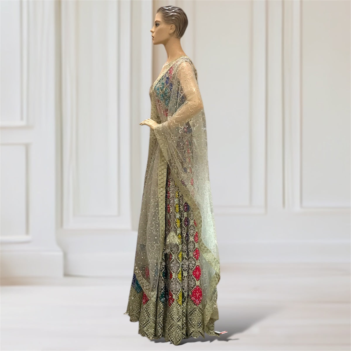 Lehenga + Choli + Scarf