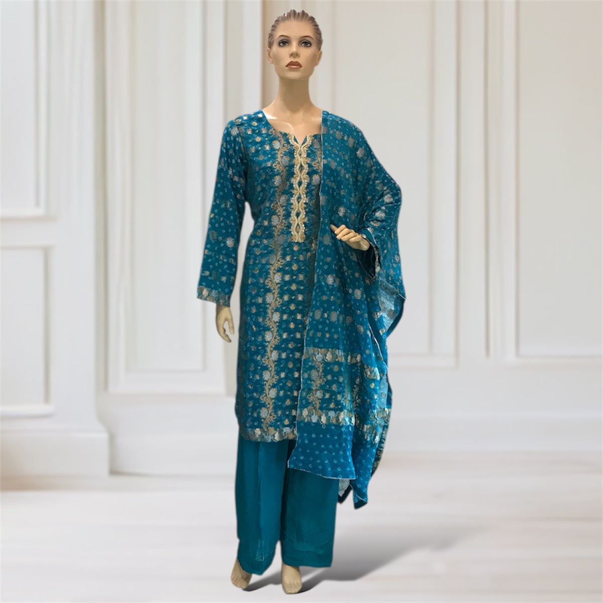 Kurta + Trouser + Scarf