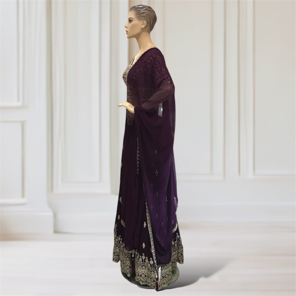 Lehenga + Choli + Scarf