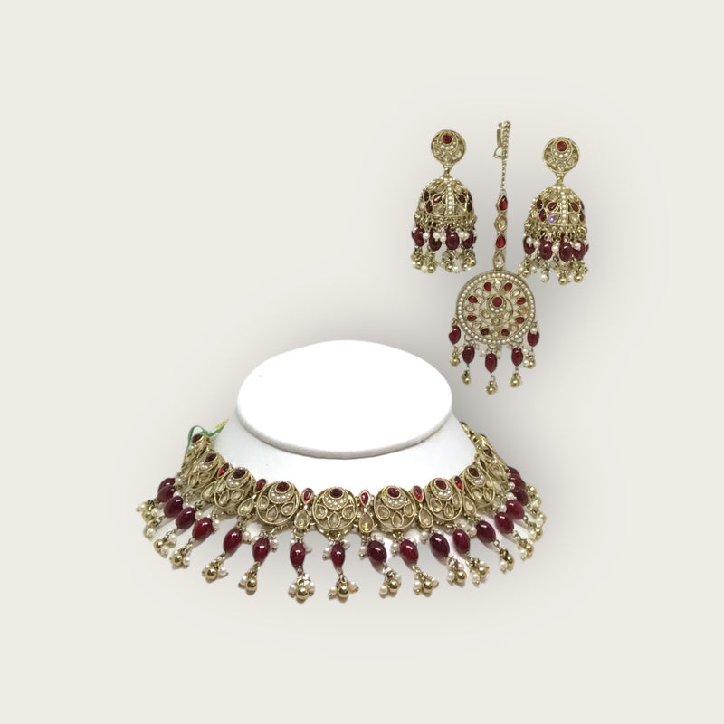 Necklace + Earrings + Tikka