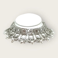 Necklace + Earrings + Tikka