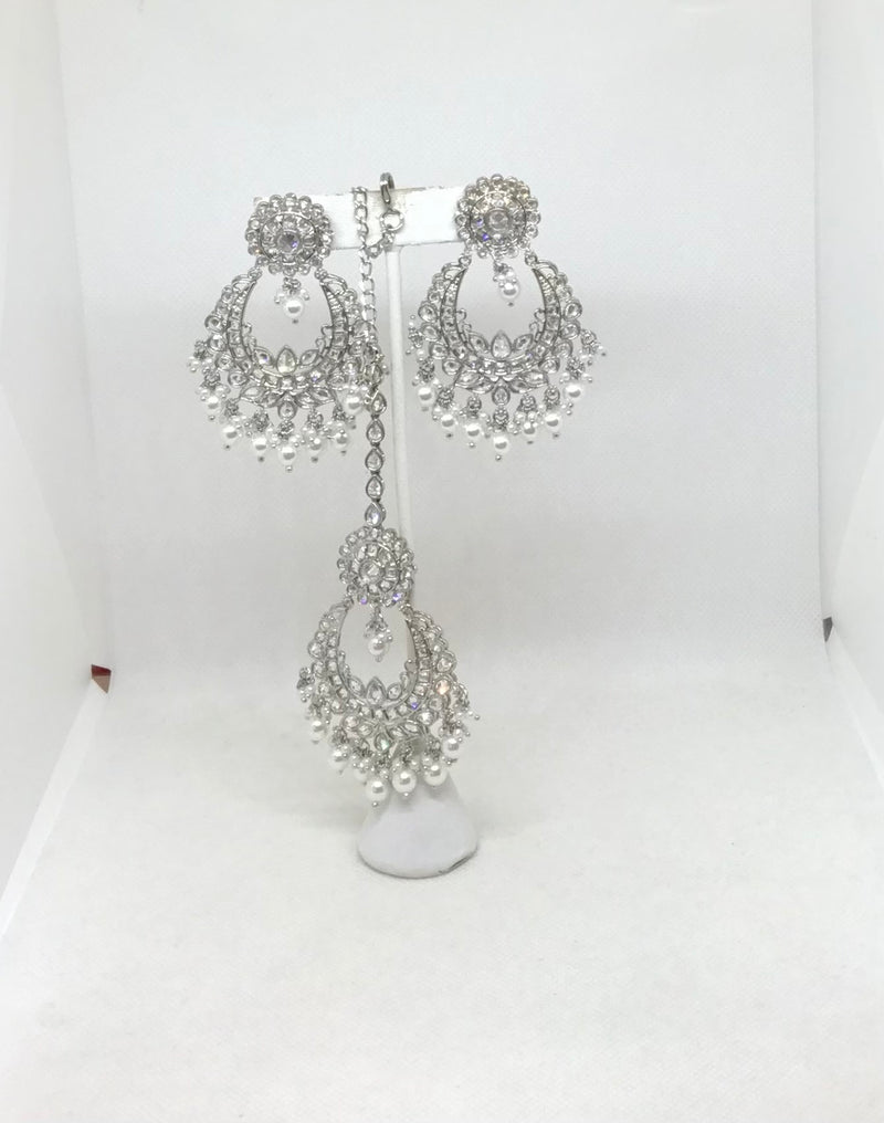 Necklace + Earring + Tikka