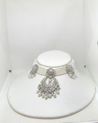 Necklace + Earring + Tikka