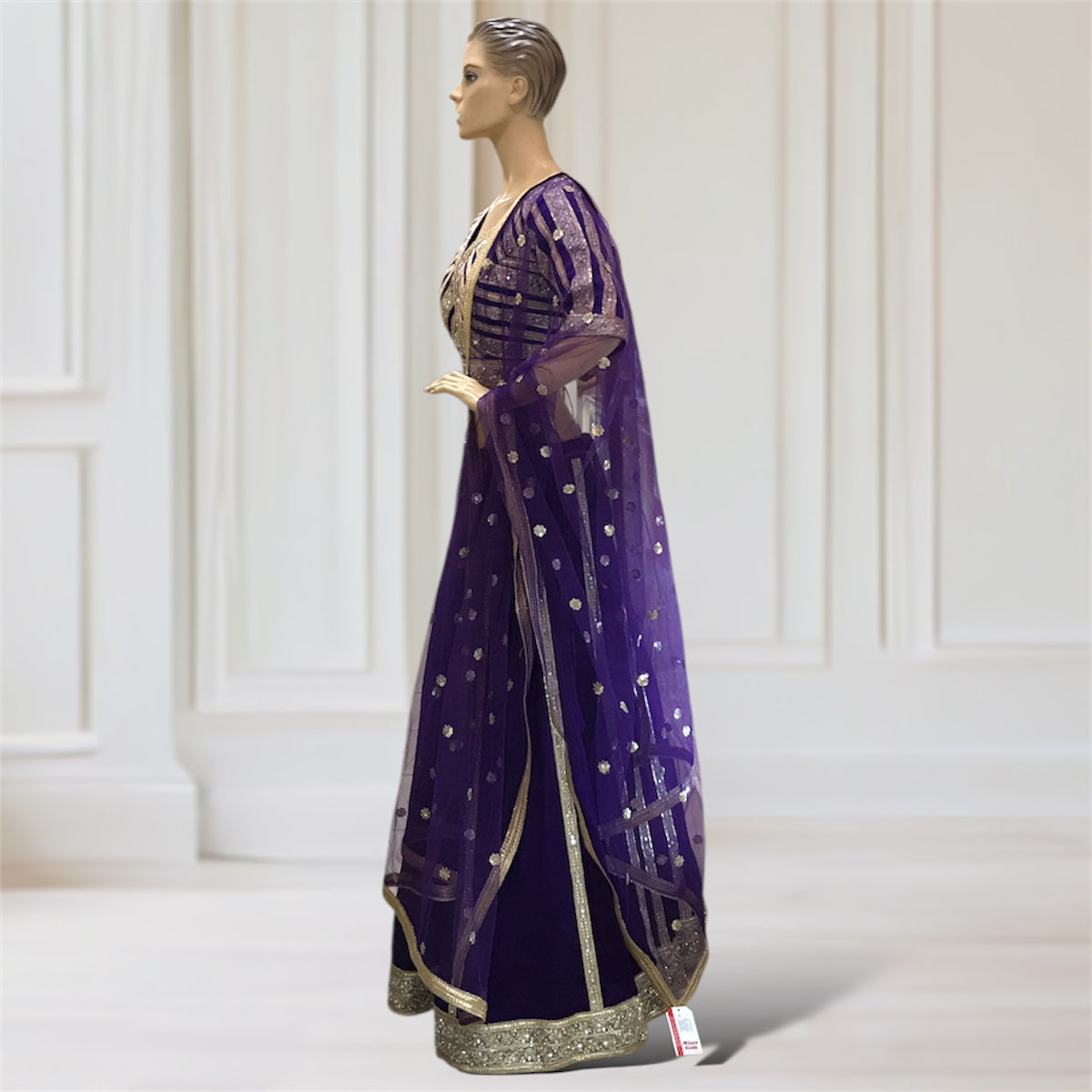 Lehenga + Choli + Scarf