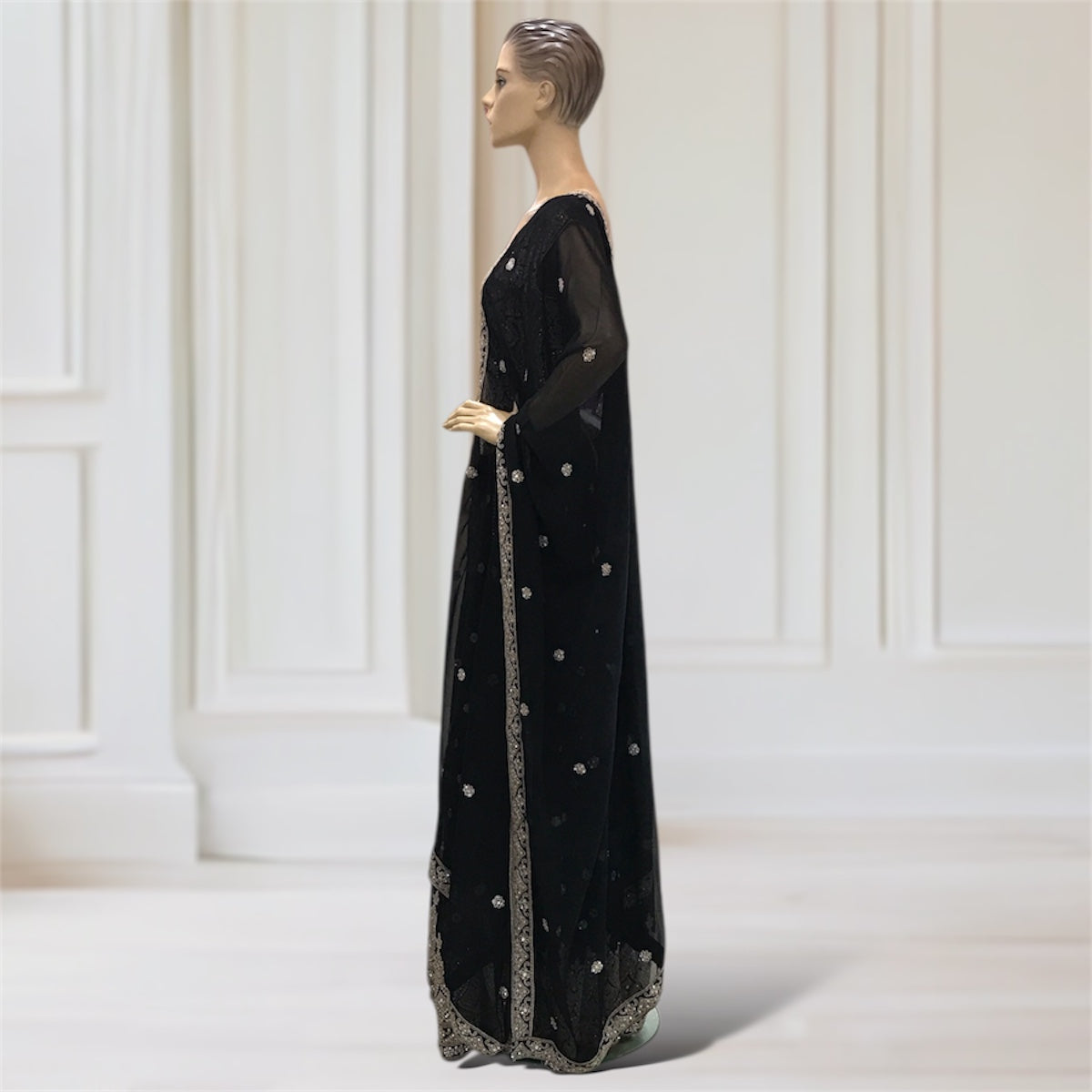 Lehenga + Choli + Scarf