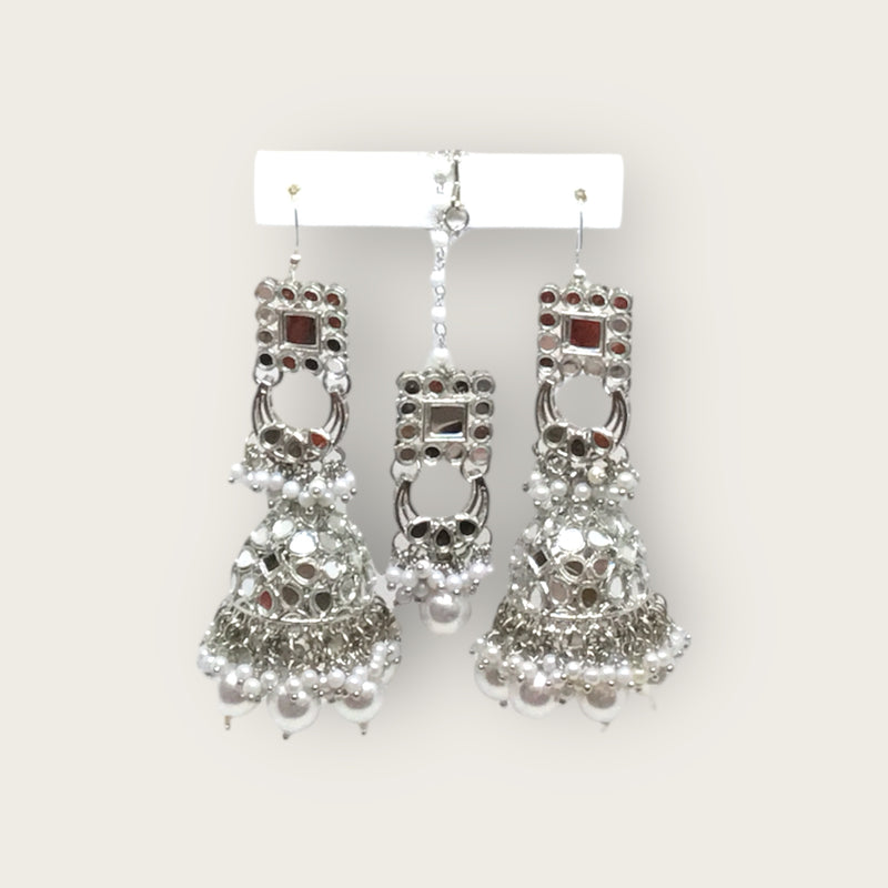 Necklace + Earrings + Tikka