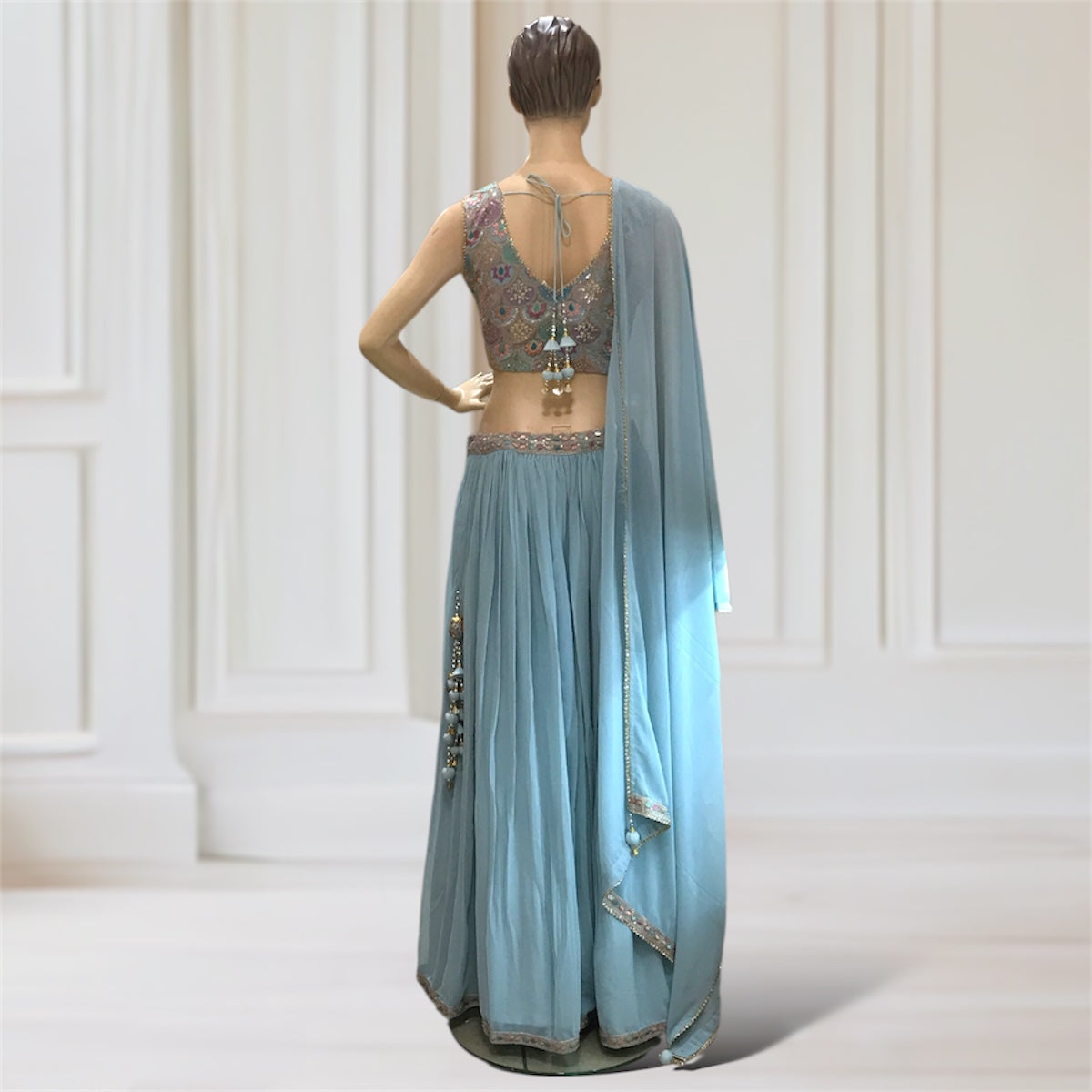 Lehenga + Choli + Scarf