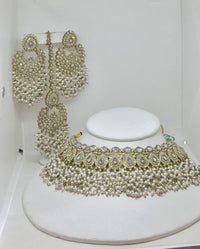 Necklace + Earring + Tikka