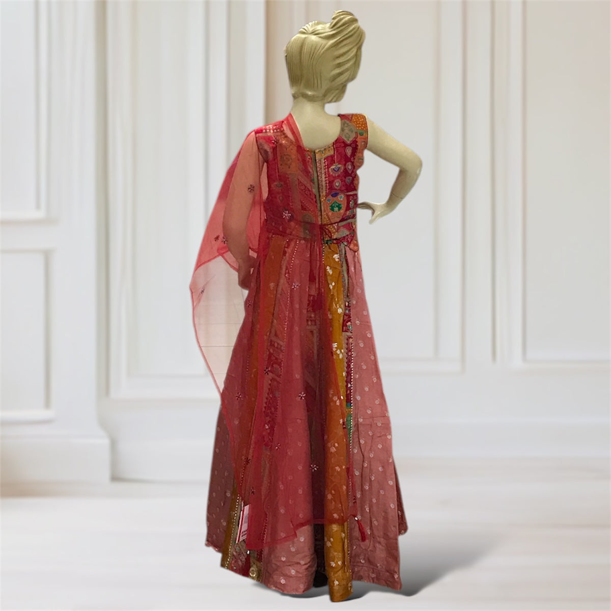 Lehenga + Choli + Scarf