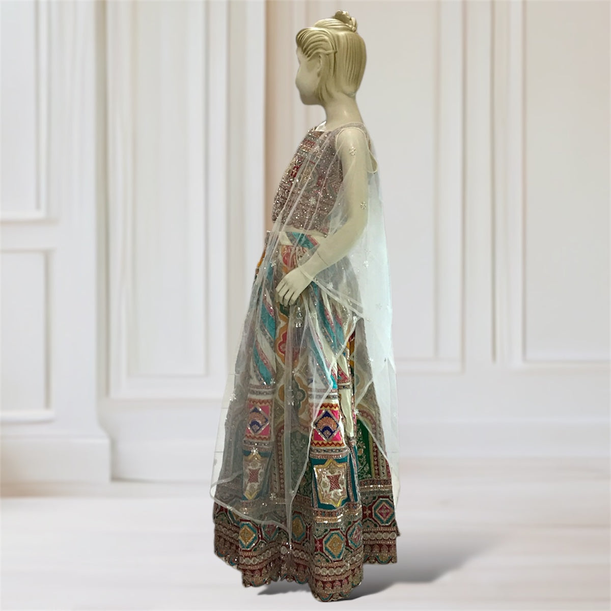 Lehenga + Choli + Scarf