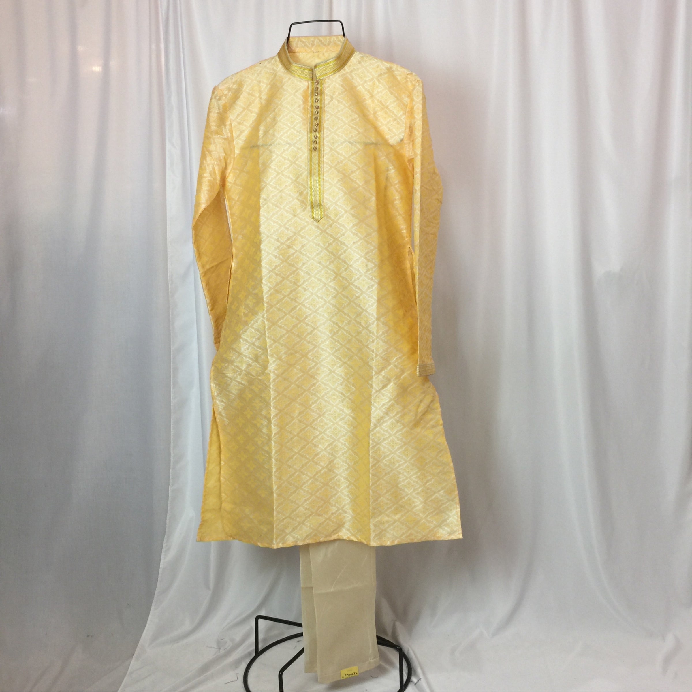 Kurta Pajamas Size 38