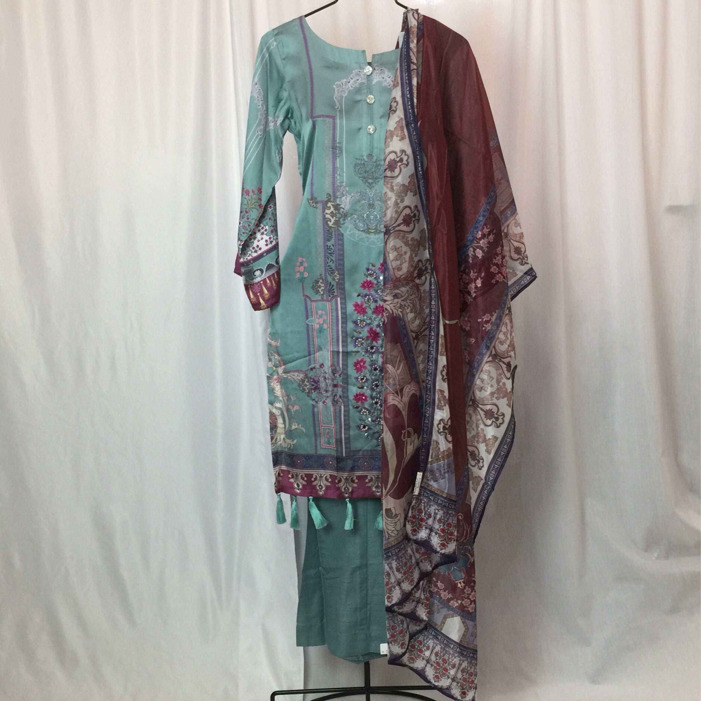 Pakistani Suit Size 36