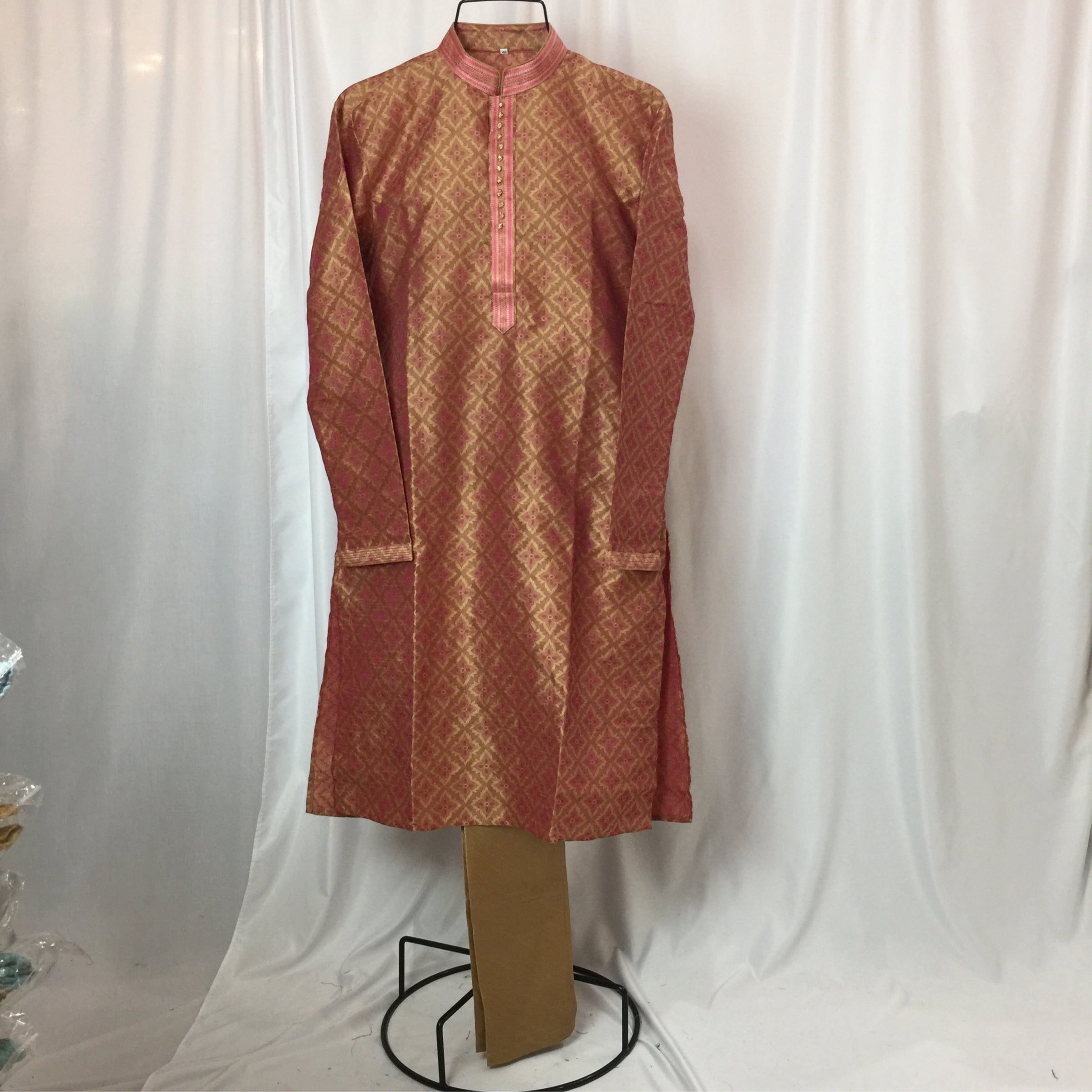Kurta Pajamas Size 40