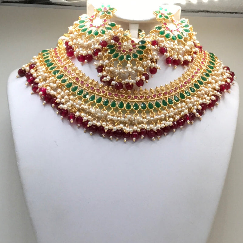 Necklace set
