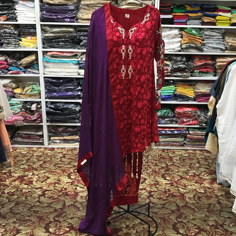 Pakistani Suit Size 34
