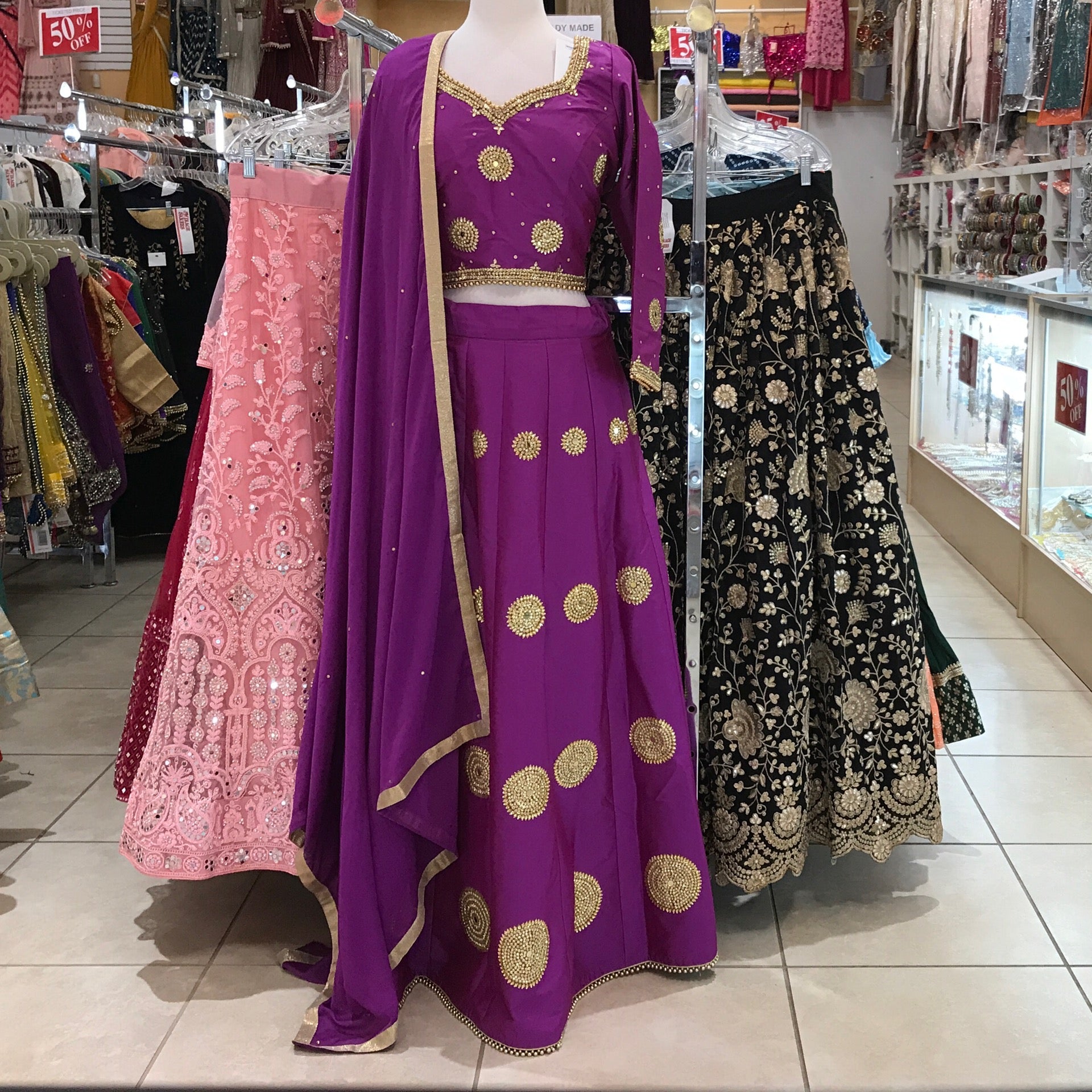 LEHENGA/CHOLI