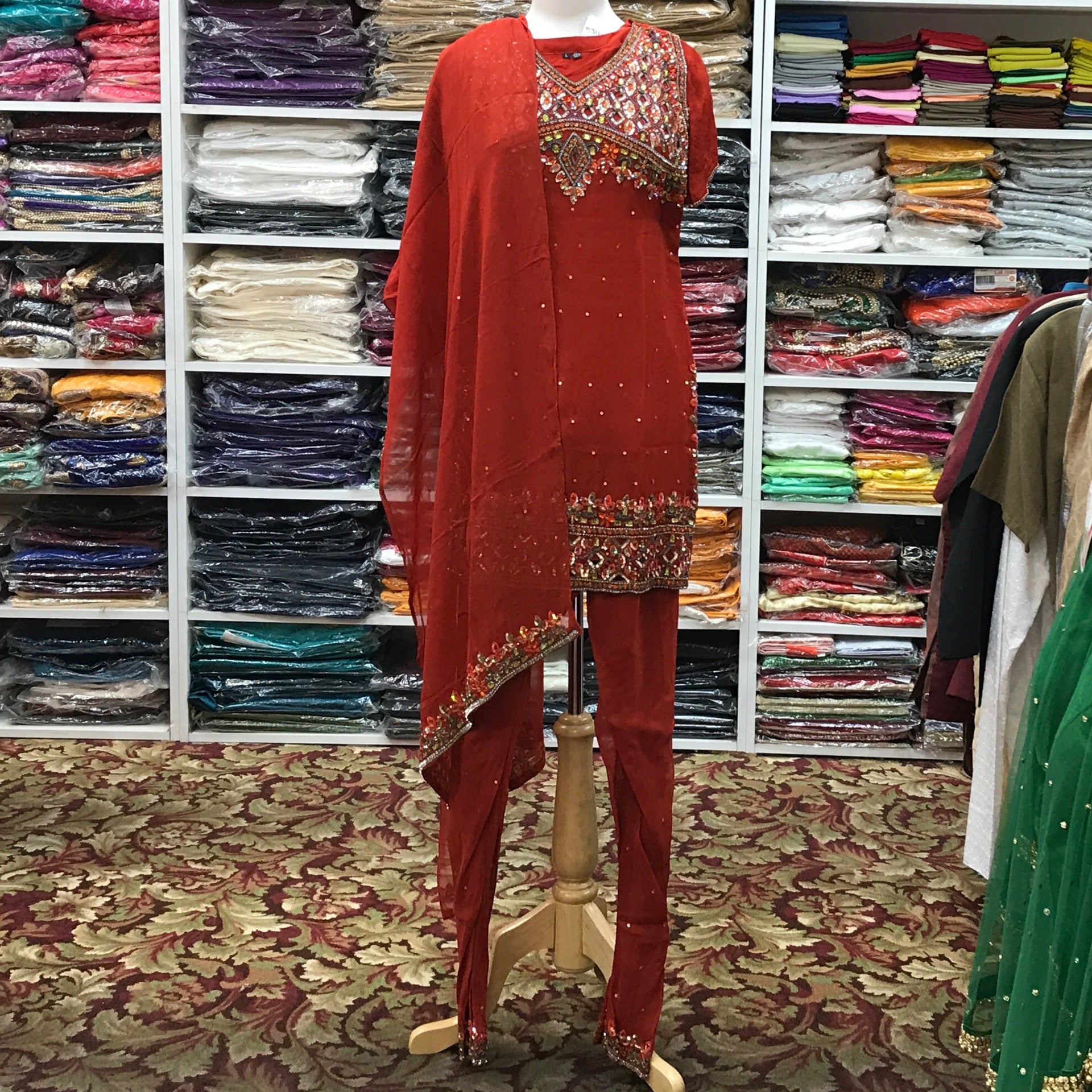 Kurta Churidar Dupatta Size 40