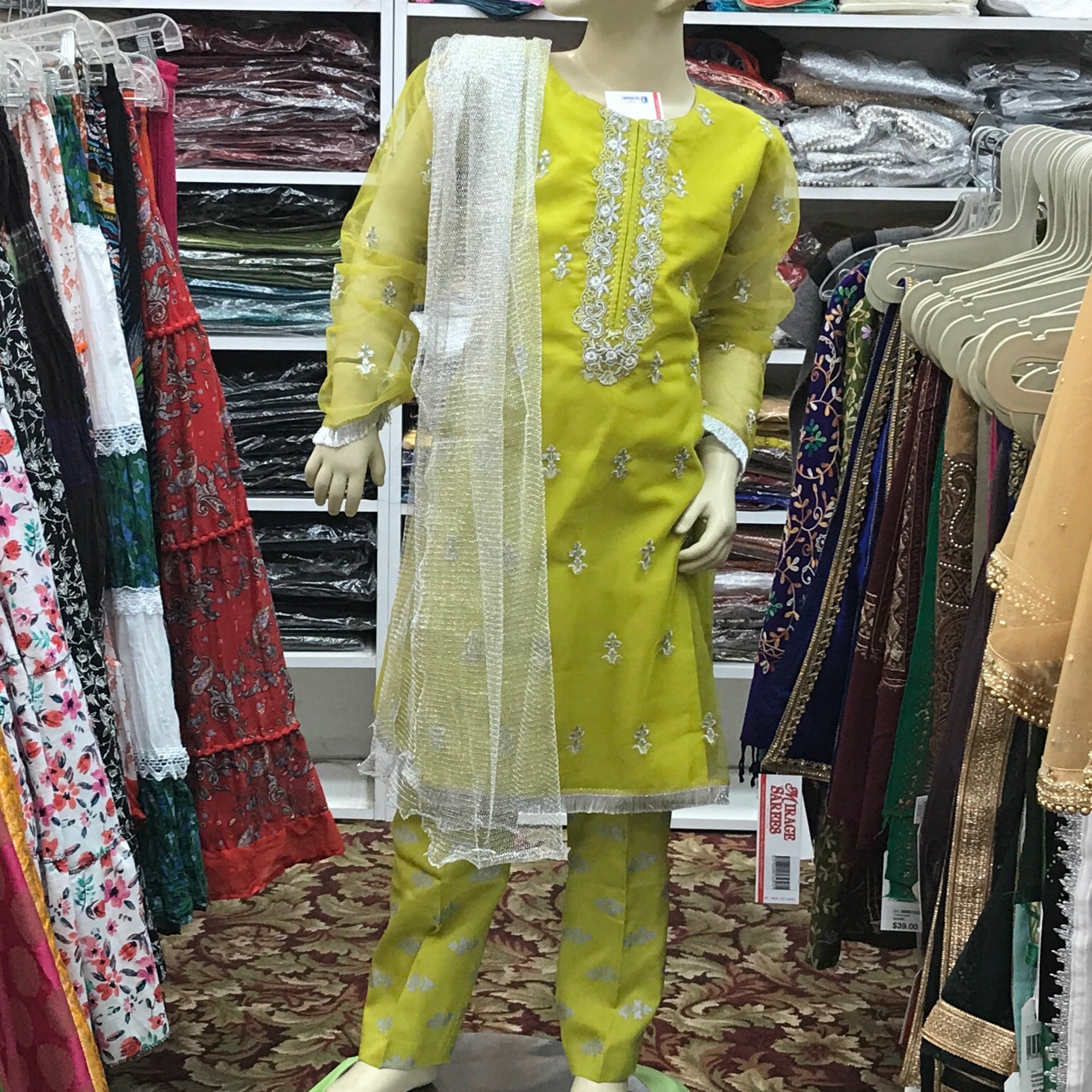 KURTA TROUSER DUPATTA SIZE 34