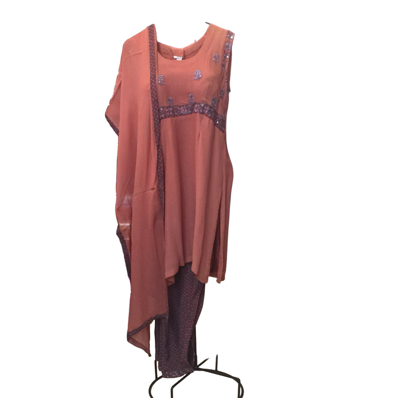 Shalwar Kameez Size 42