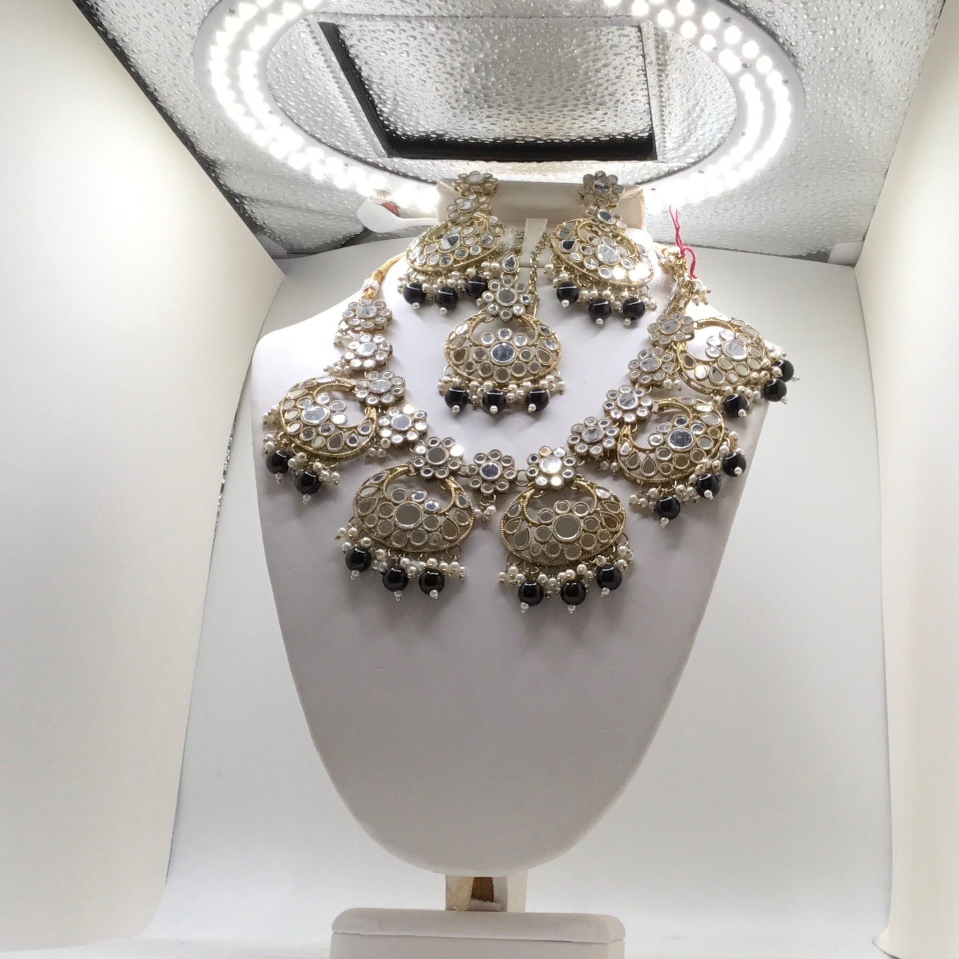 NECKLACE SET