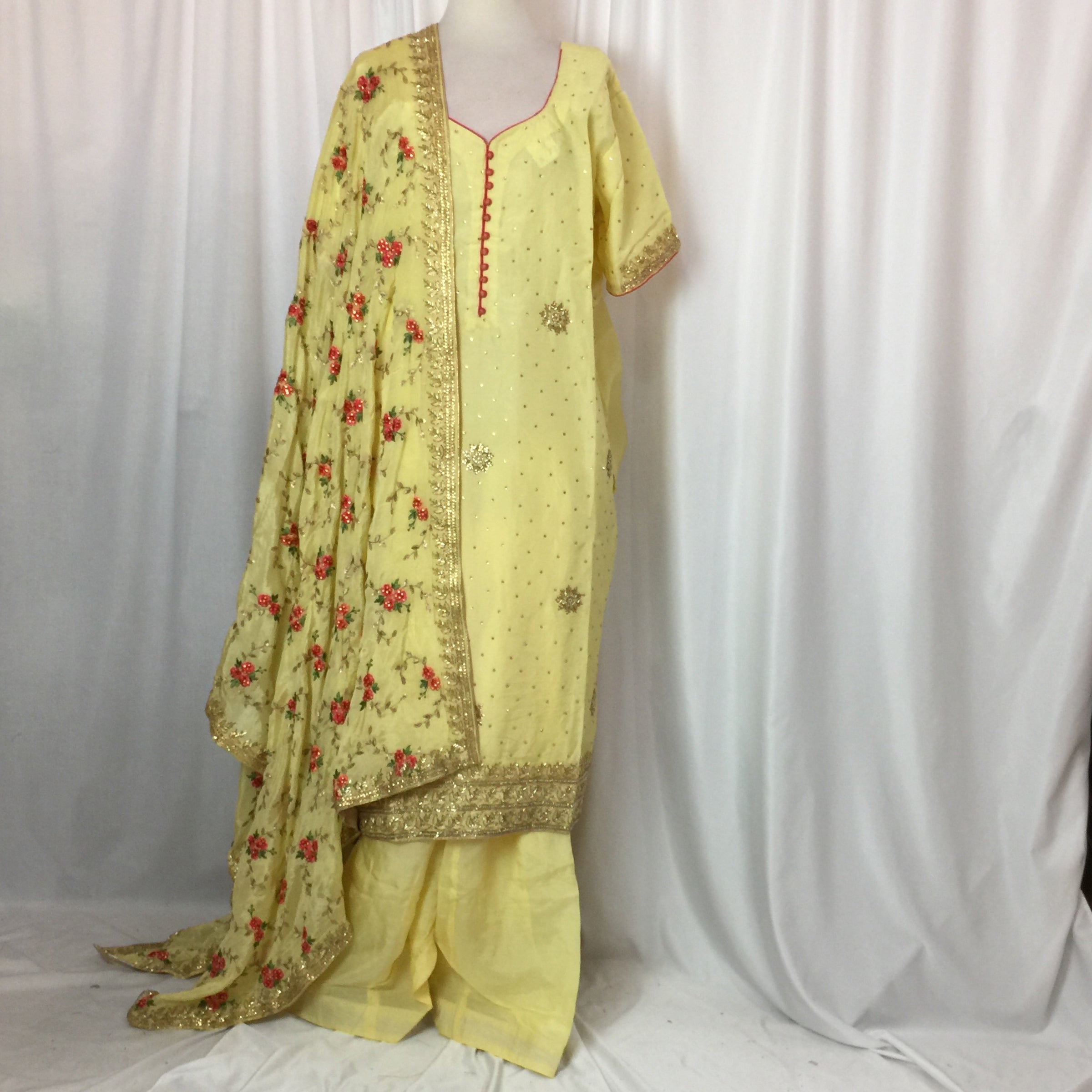 Shalwar Kurta