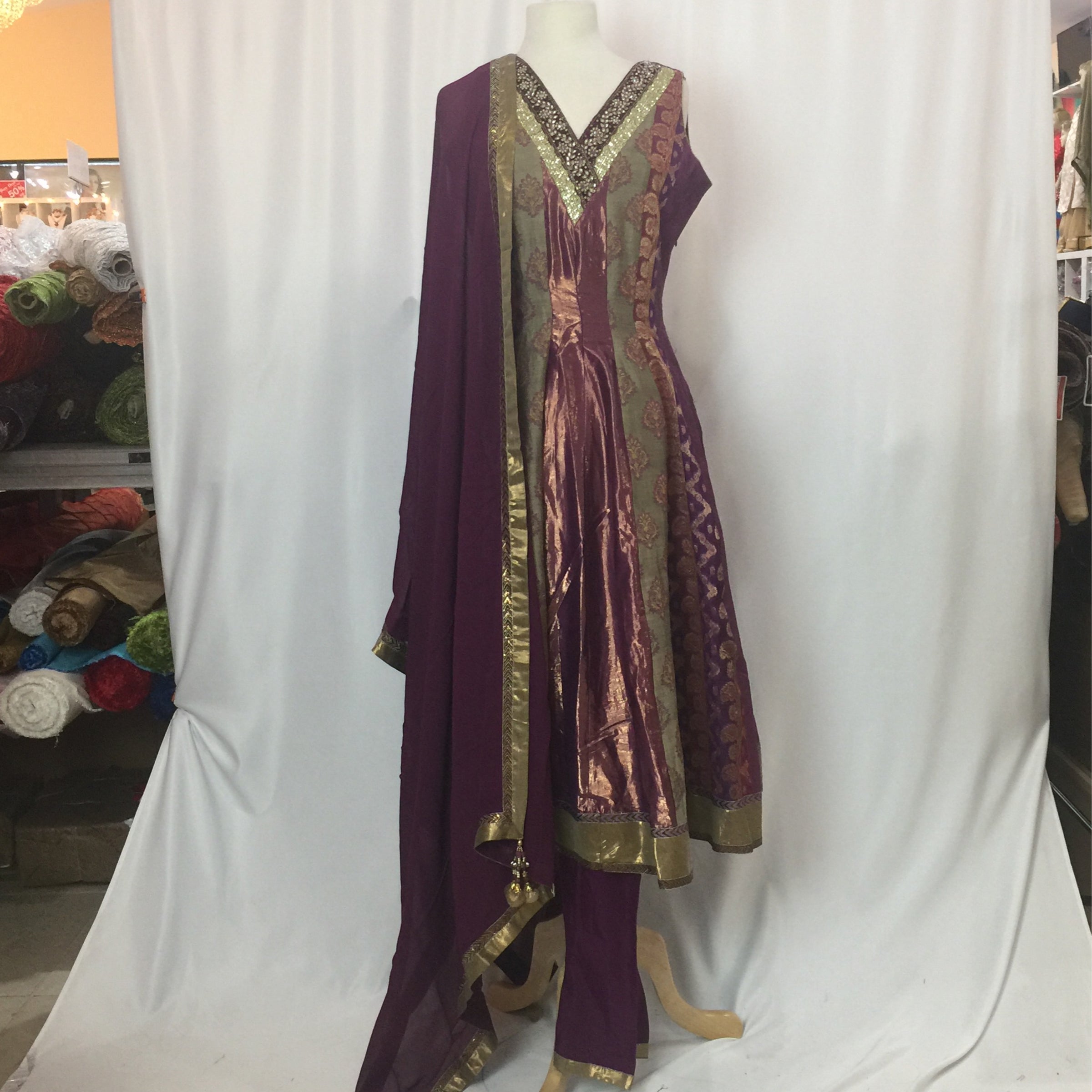 Anarkali Churidar Size 40