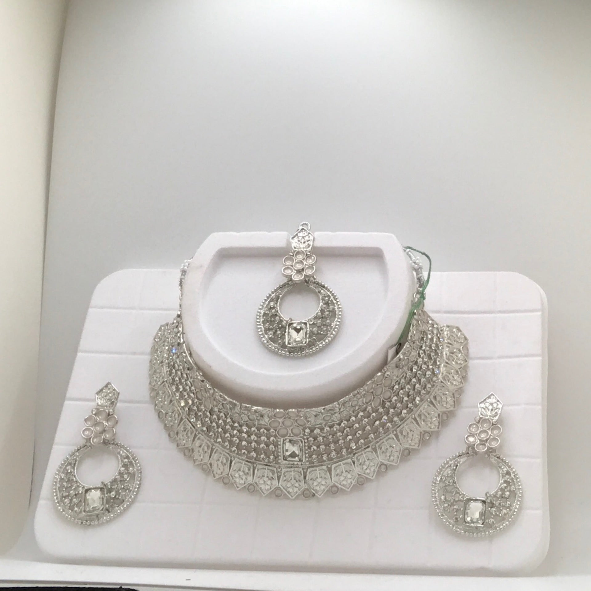 NECKLACE SET