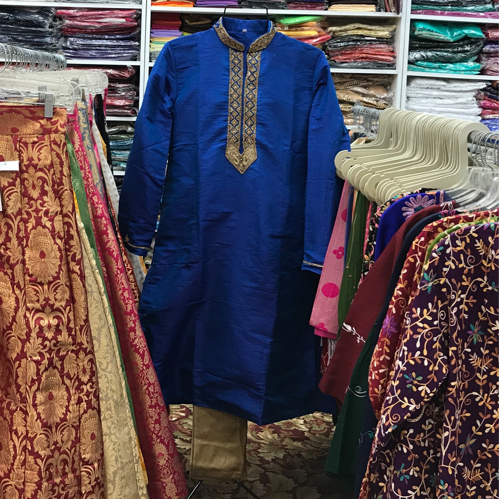 MANS KURTA PAJAMA SIZE 48