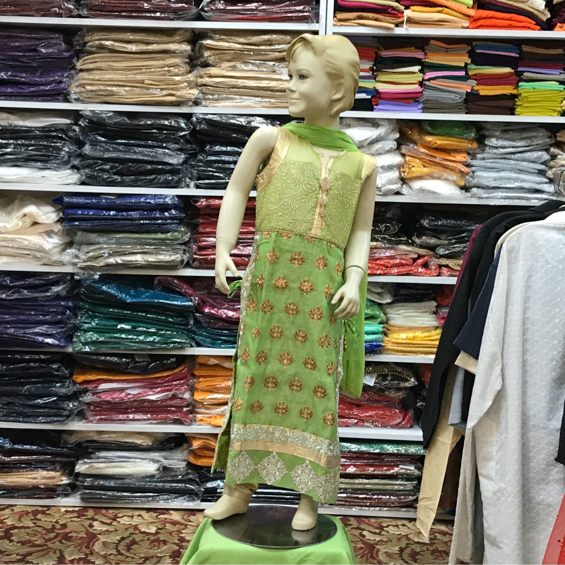 Kurta Churidar Dupatta Size 30