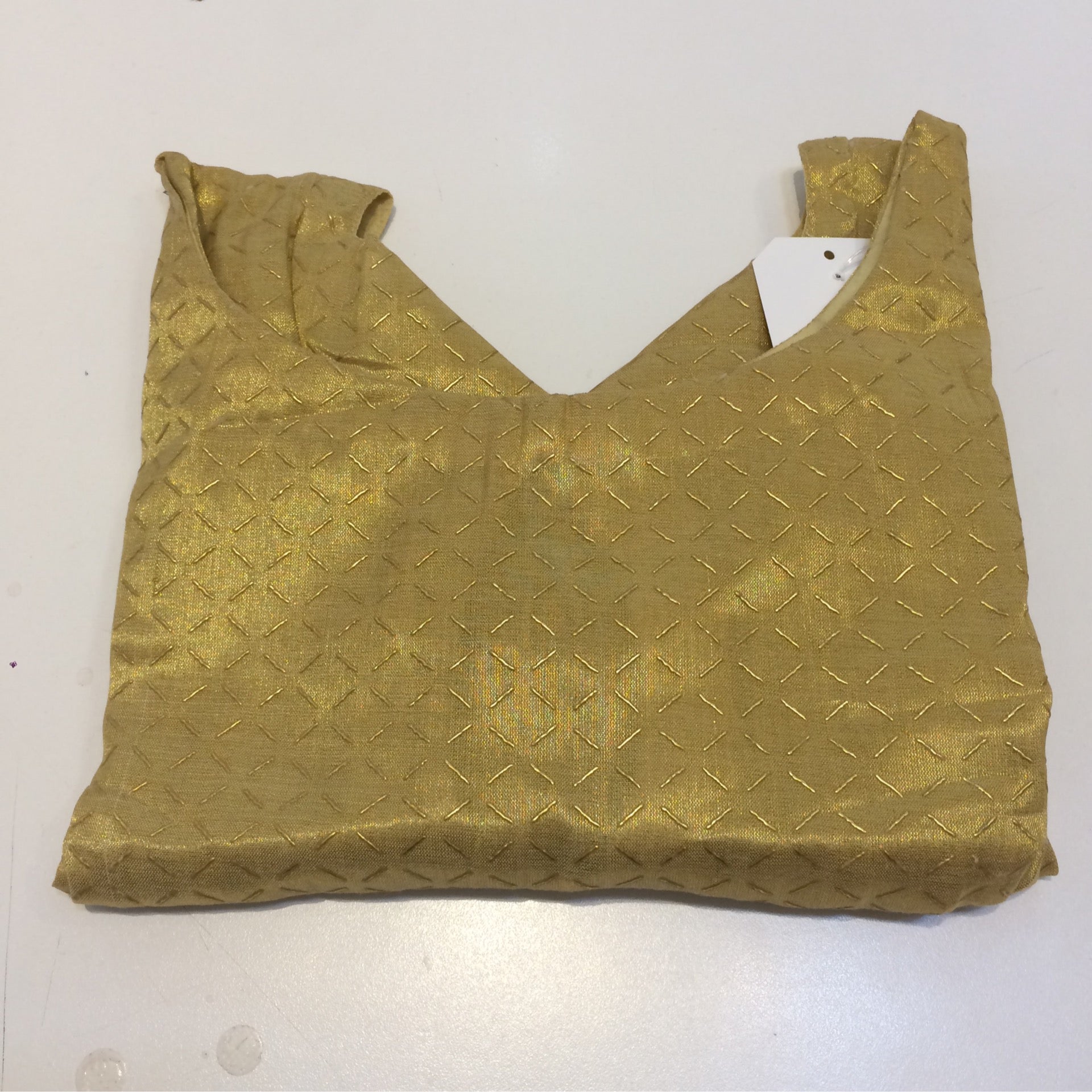Blouse size 38
