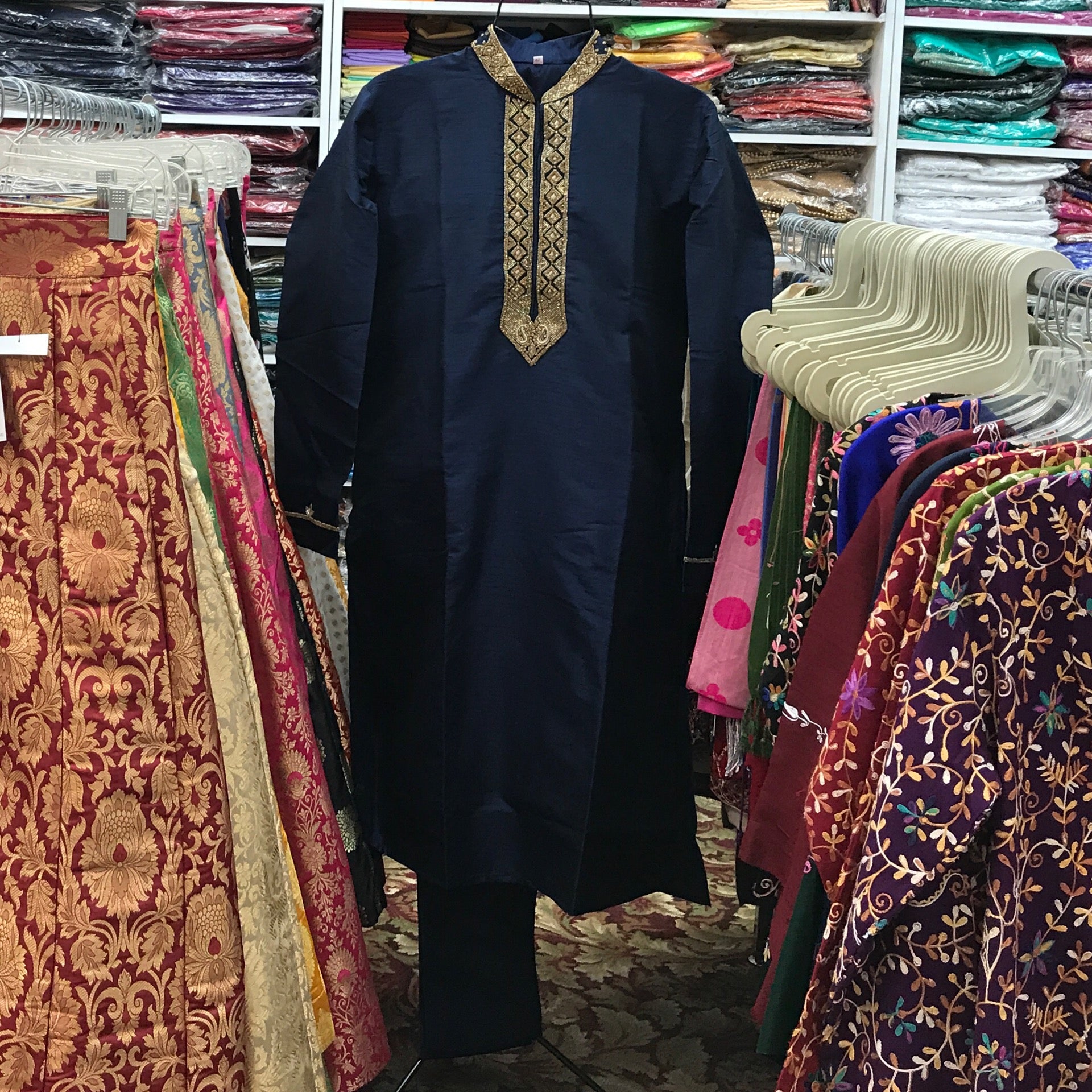 MANS KURTA PAJAMA SIZE 46