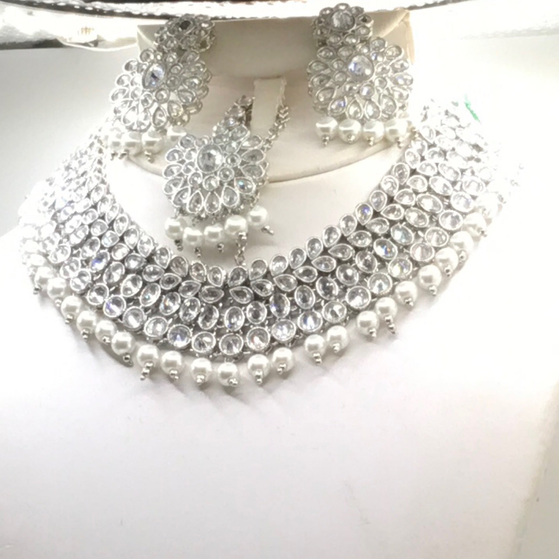 NECKLACE SET