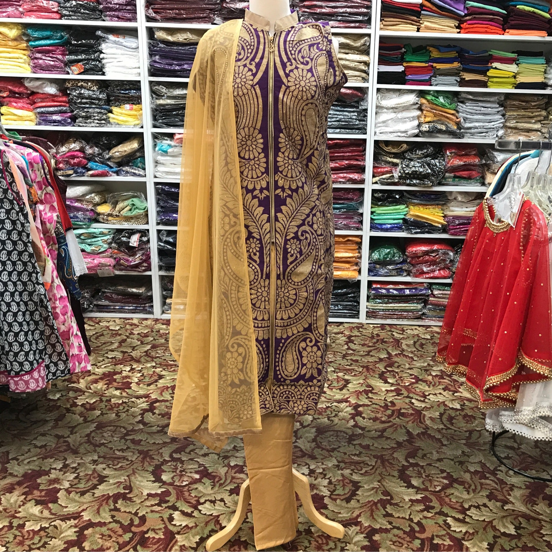 Kurta Churidar Dupatta Size 42