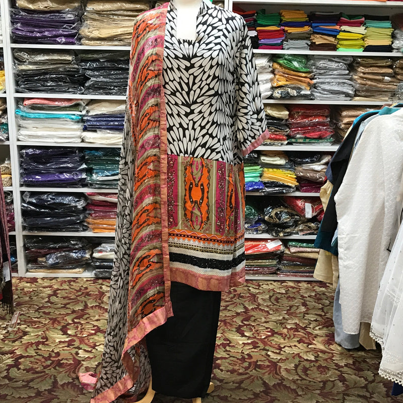 Pakistani Suit Size 42