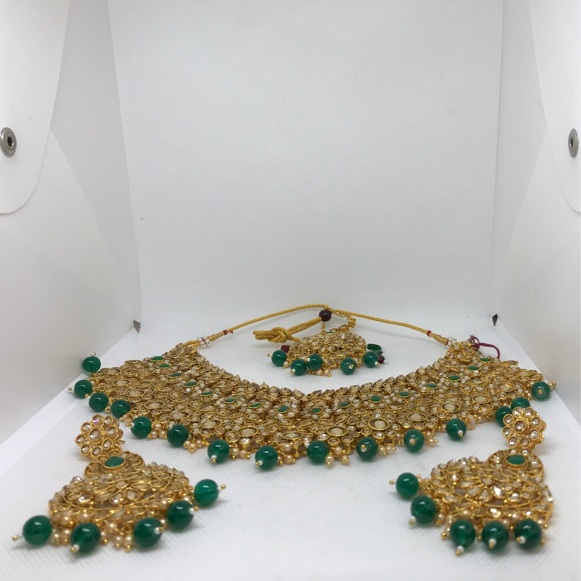 NECKLACE SET