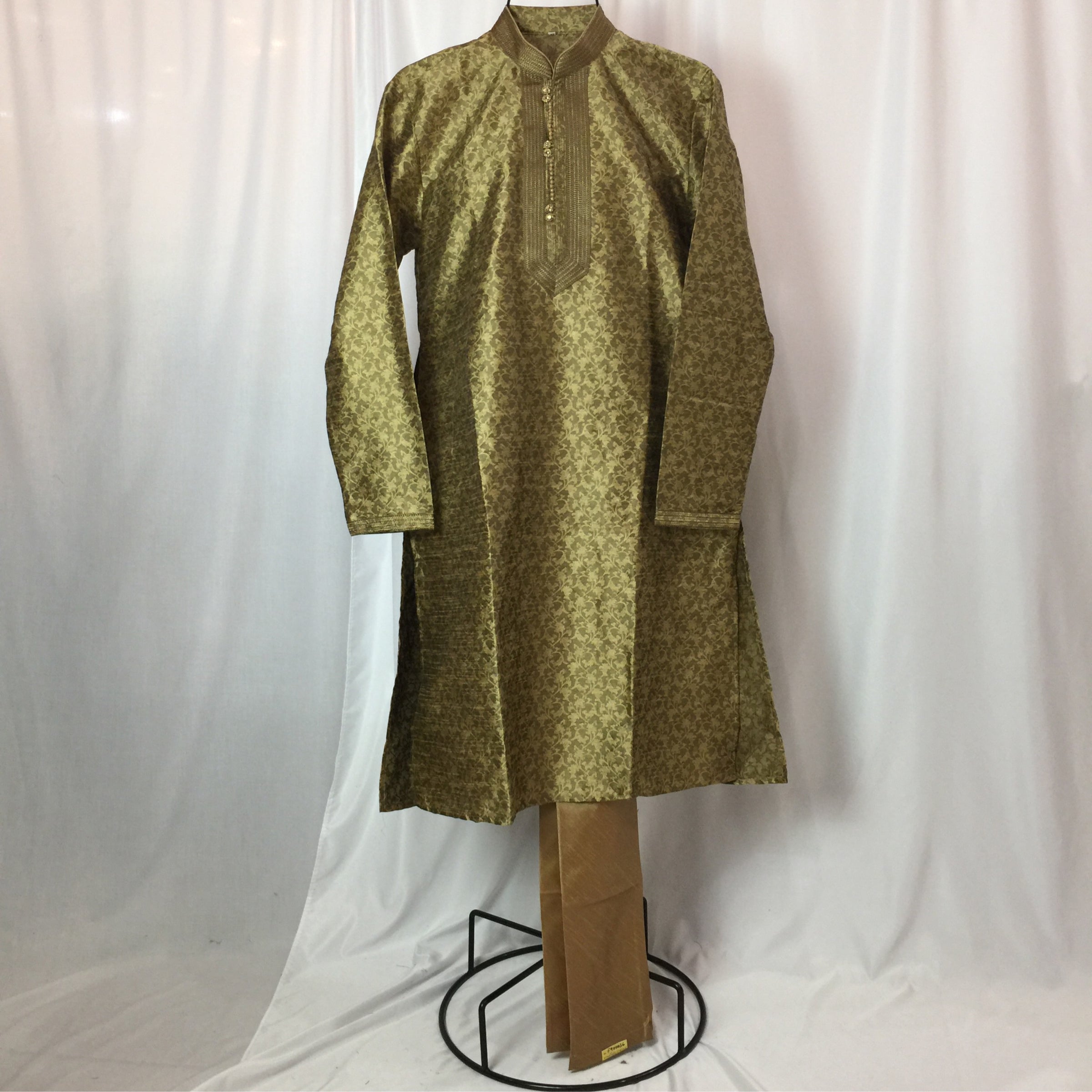 Kurta Pajamas Size 40