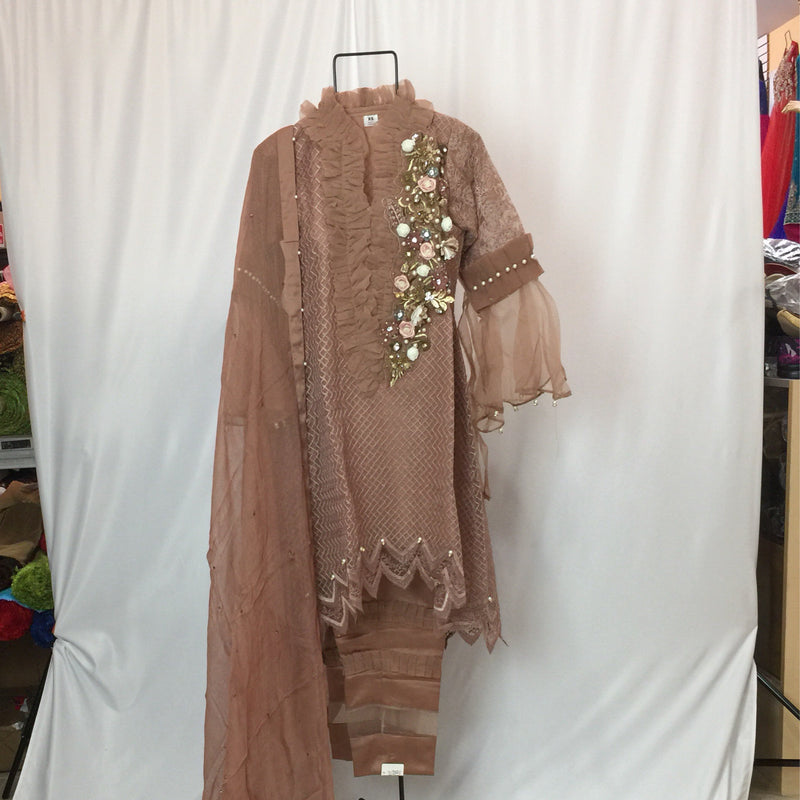 Pakistani Suit Size 46