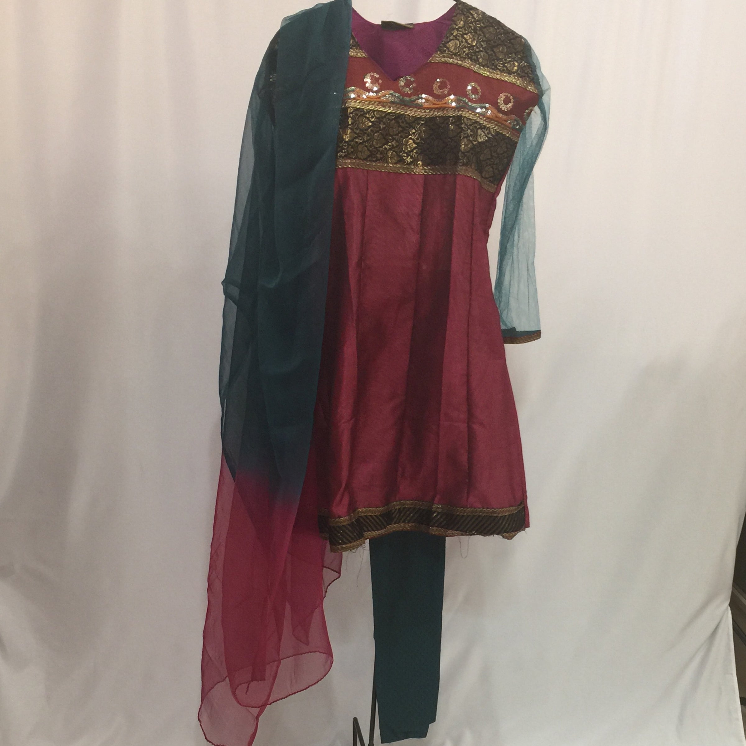 Anarkali Churidar Size L