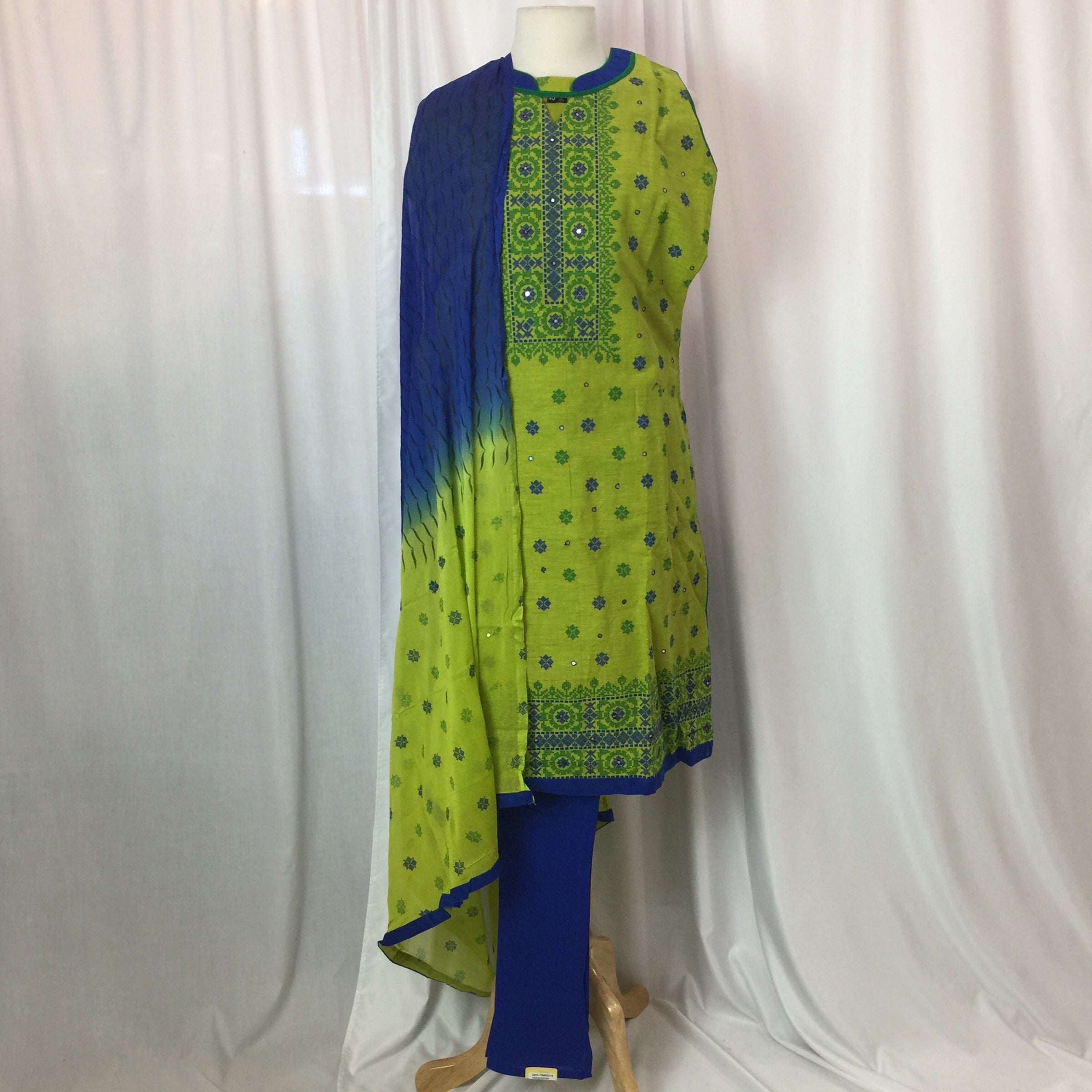 Kurta Churidar Size 40