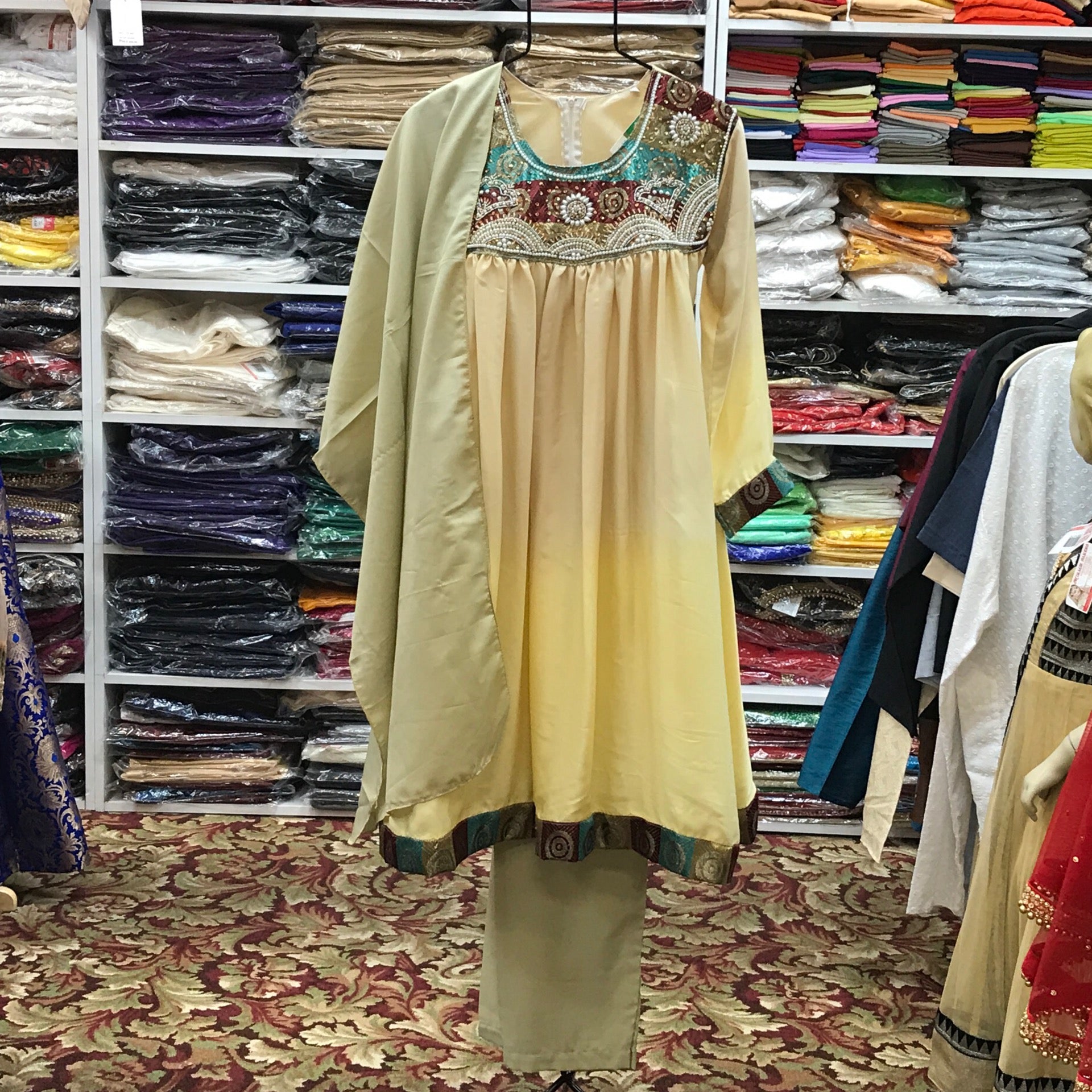 Kurta Pants Dupatta Size 36