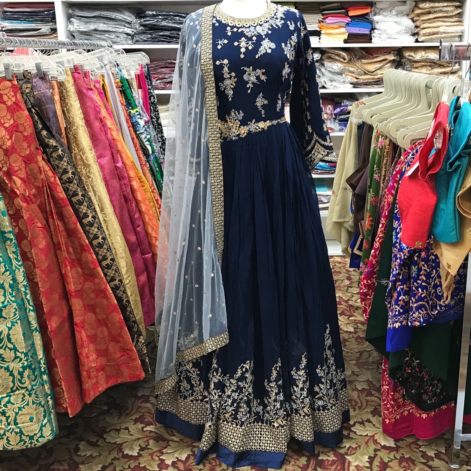 ANARKALI/GOWN SIZE 38
