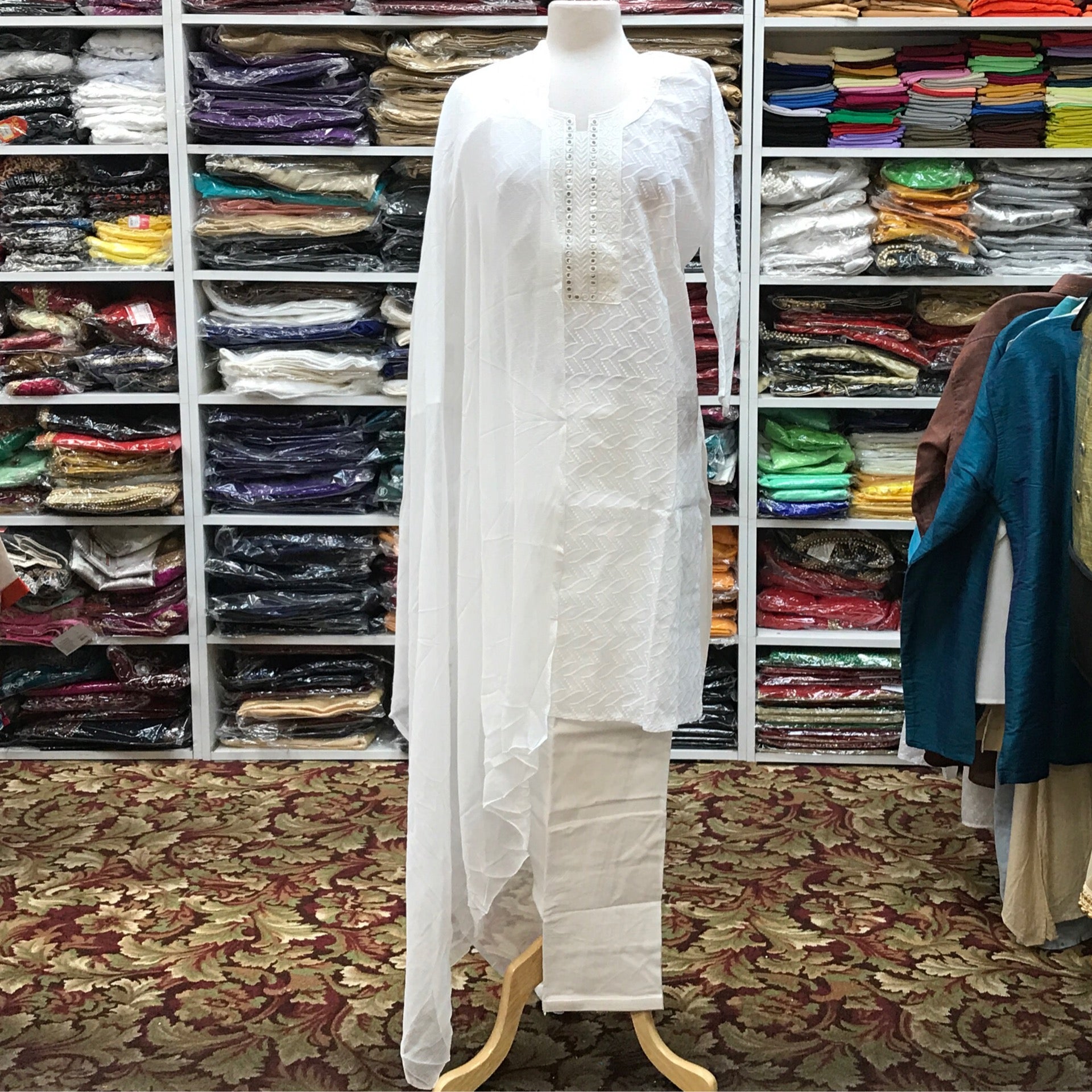 Kurta Shalwar Dupatta Size 52