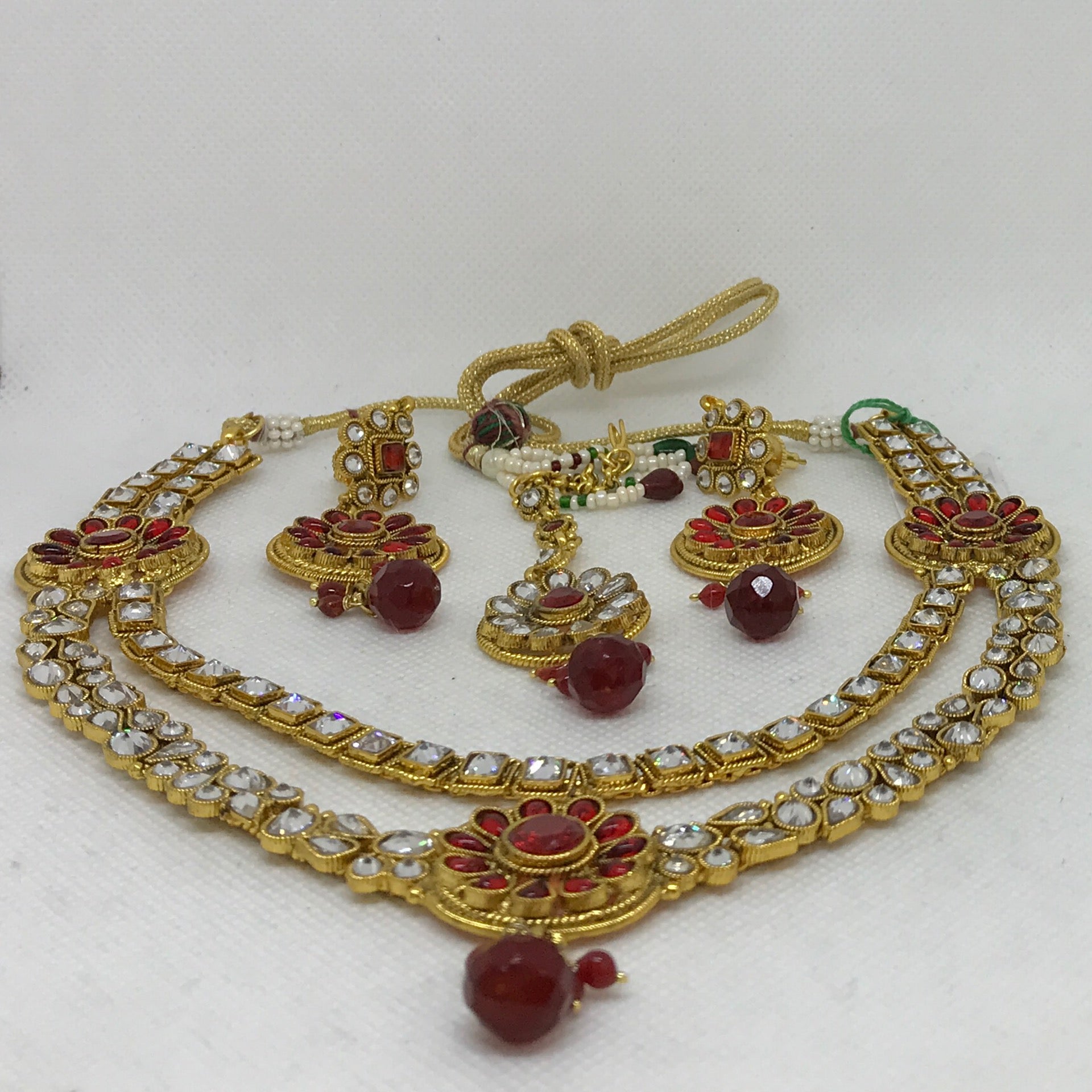 NECKLACE SET